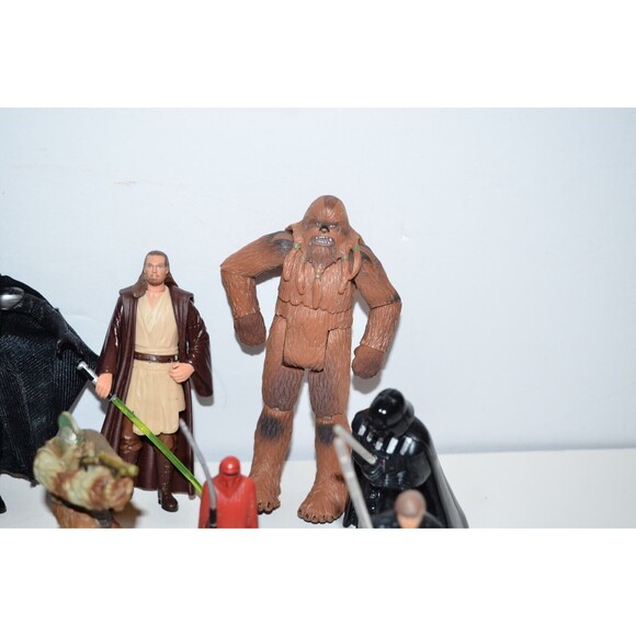 Star Wars Figures Action Figures etc... Huge Lot lunchbox - Picture 9 of 14